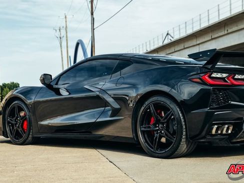 Used 2020 Chevrolet Corvette Stingray Coupe w/ Battery Protection Package RWD image 46