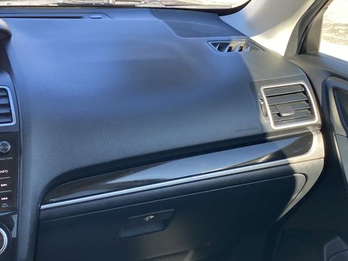 Used 2018 Subaru Forester 2.5i Touring w/ Popular Package #2 image 22