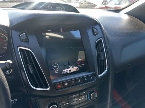 Used 2016 Ford Focus ST FWD image 20