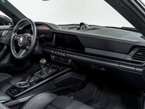 Used 2026 Porsche 911 GT3 RWD image 33