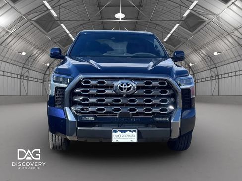Used 2024 Toyota Tundra Platinum AWD/4WD image 5