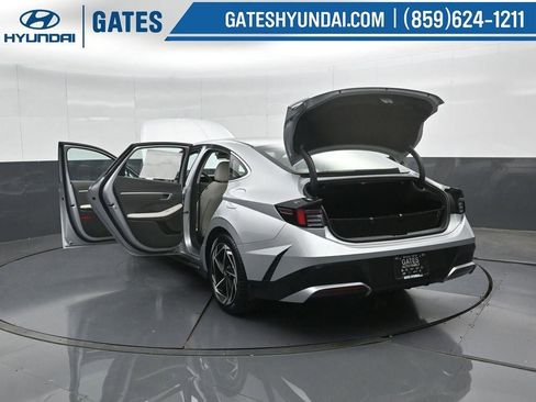 New 2026 Hyundai Sonata SEL image 50