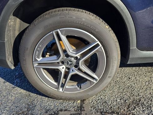 Used 2022 Mercedes-Benz GLC 300 4MATIC image 16