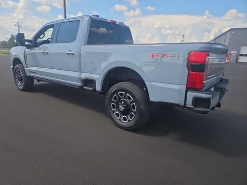 Used 2024 Ford F250 Platinum AWD/4WD image 13