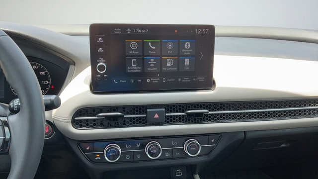 Used 2025 Honda HR-V EX-L image 15