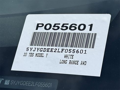 Used 2020 Tesla Model Y Long Range image 31