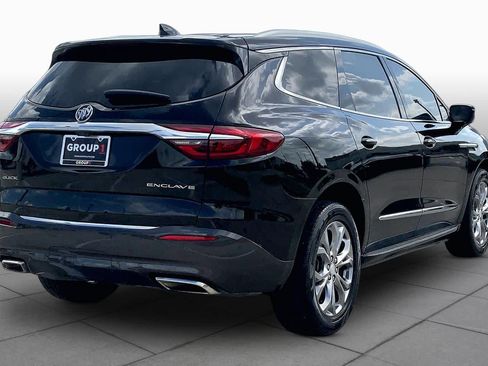 Used 2018 Buick Enclave Avenir w/ Avenir Technology Package FWD image 13