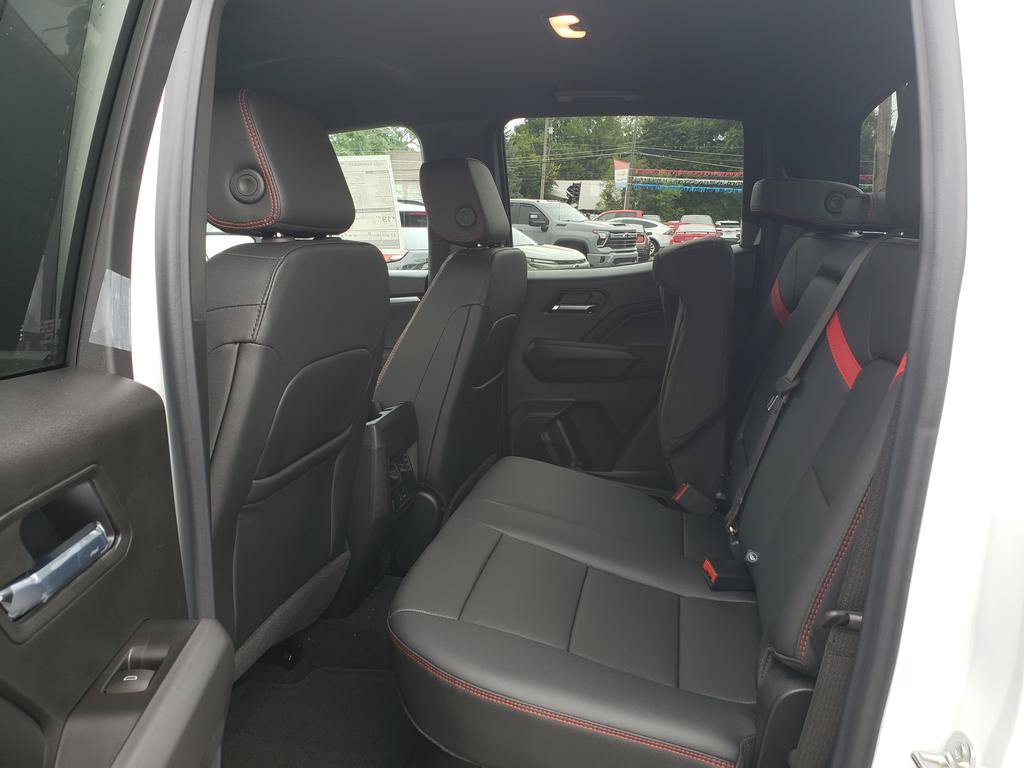 New 2026 Chevrolet Colorado Z71 w/ Technology Package AWD/4WD image 16