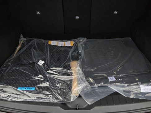 New 2026 MAZDA CX-5 Preferred AWD/4WD image 8