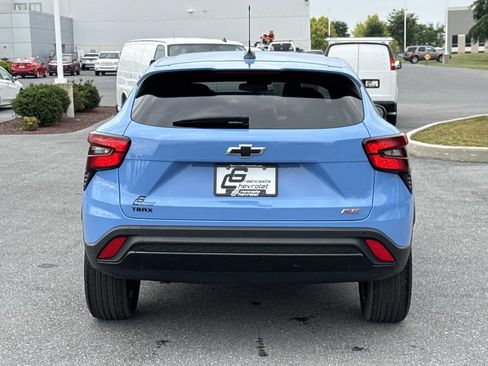 Used 2024 Chevrolet Trax RS w/ Driver Confidence Package FWD image 26