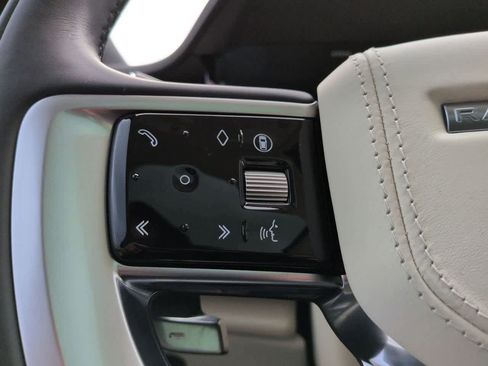 Certified 2024 Land Rover Range Rover SE AWD/4WD image 25