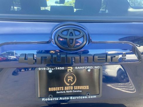 Used 2022 Toyota 4Runner SR5 image 31
