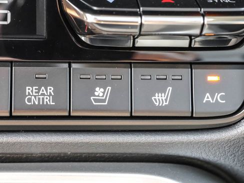 New 2026 MAZDA CX-90 Plug-In Hybrid w/ Preferred image 34