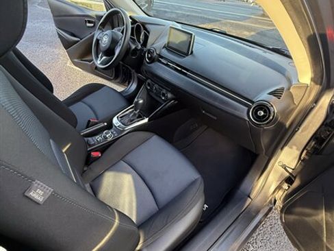 Used 2018 Toyota Yaris iA image 28