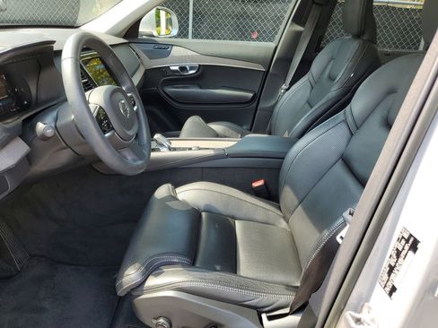 Certified 2023 Volvo XC90 B6 Ultimate w/ Protection Package Premier image 17