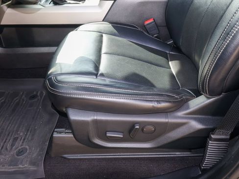 Used 2019 Ford F150 Lariat AWD/4WD image 10
