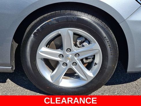 Used 2024 Chevrolet Malibu LT FWD image 8