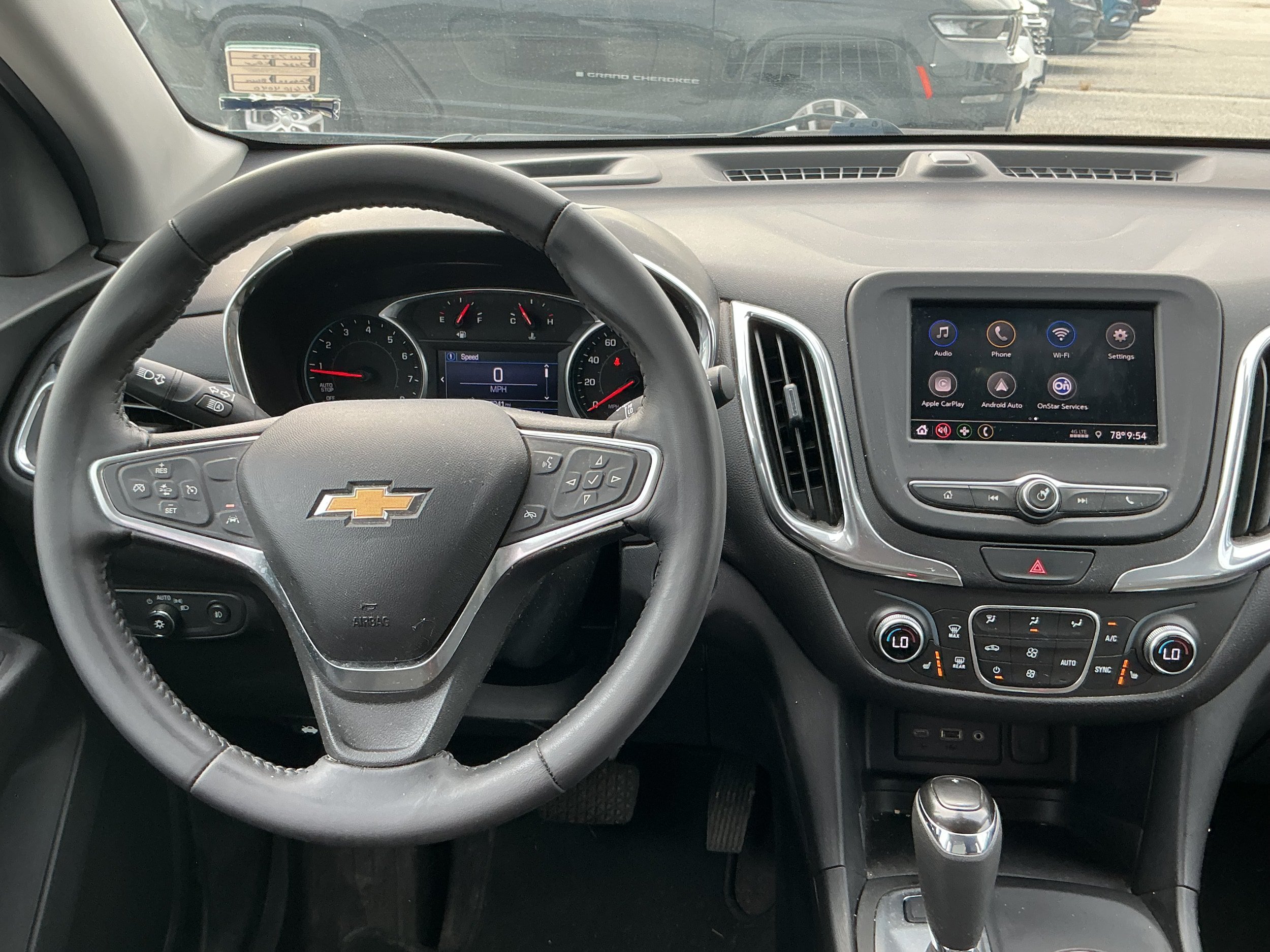 Used 2020 Chevrolet Equinox LT AWD/4WD image 7