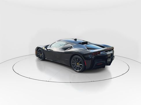 Used 2021 Ferrari SF90 Stradale AWD/4WD image 6