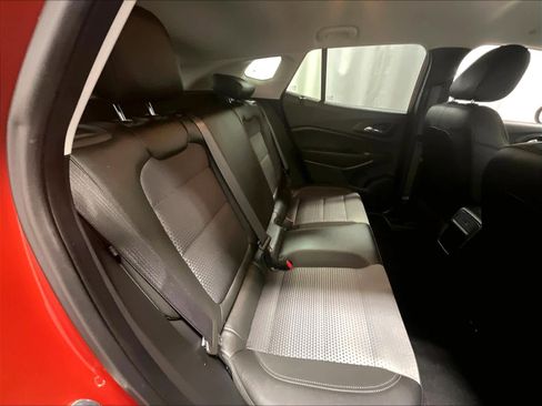 Used 2024 Chevrolet Trax LT image 16