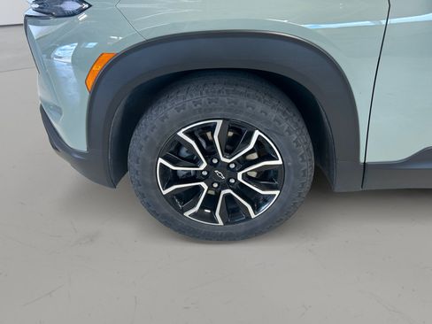 Used 2024 Chevrolet TrailBlazer ACTIV w/ Convenience Package FWD image 6
