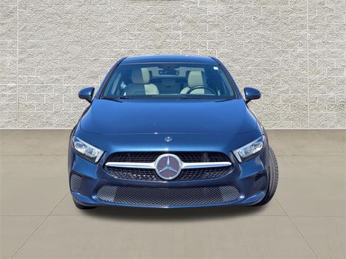 Used 2019 Mercedes-Benz A 220 image 2