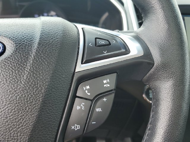 Used 2019 Ford Edge SEL w/ Equipment Group 201A AWD/4WD image 14