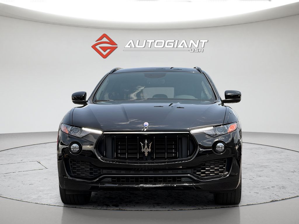 Used 2020 Maserati Levante AWD/4WD image 12