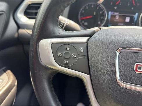 Used 2017 GMC Acadia SLT w/ LPO, Cargo Package AWD/4WD image 33
