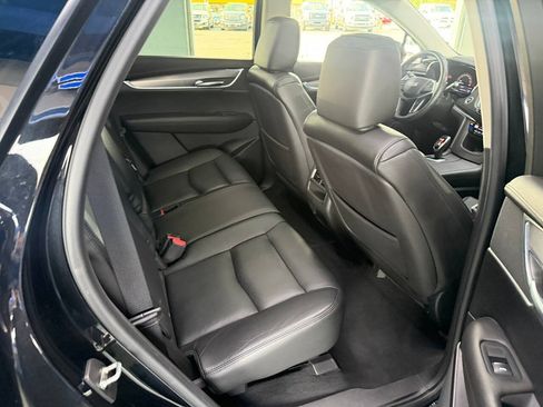 Used 2017 Cadillac XT5 Premium Luxury AWD/4WD image 19