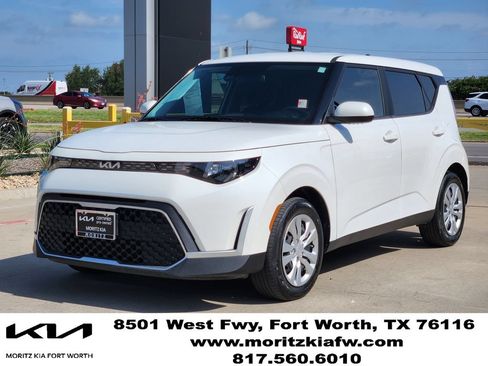 Certified 2024 Kia Soul LX FWD image 3