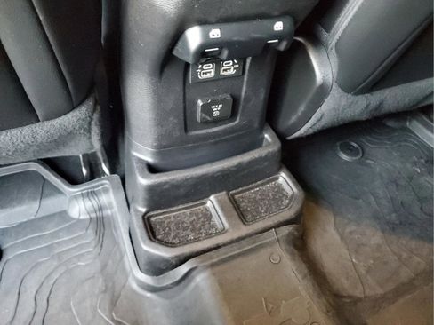 Certified 2019 Jeep Wrangler Unlimited Sahara w/ Quick Order Package 24M Moab image 13