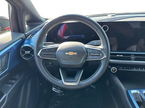 Used 2024 Chevrolet Equinox EV LT w/ LPO, Blackout Package FWD image 13