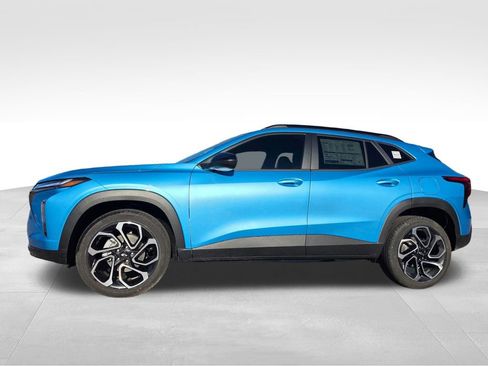 New 2026 Chevrolet Trax RS image 3