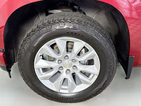 Used 2020 Chevrolet Silverado 1500 Custom w/ Custom Value Package RWD image 36