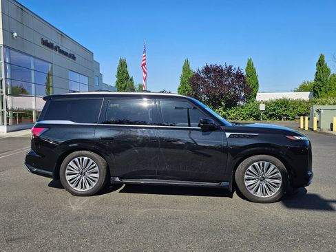 Used 2025 INFINITI QX80 Sensory w/ Exterior Package AWD/4WD image 8