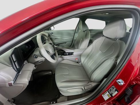New 2026 Hyundai Elantra SEL Sport Premium FWD image 15