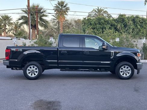 Used 2020 Ford F350 XLT image 3