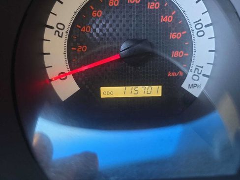 Used 2013 Toyota Tacoma PreRunner w/ SR5 Pkg image 9