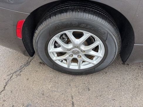 Used 2020 Chrysler Voyager Lxi image 43