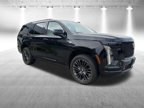 Used 2025 Cadillac Escalade Sport Platinum AWD/4WD image 7