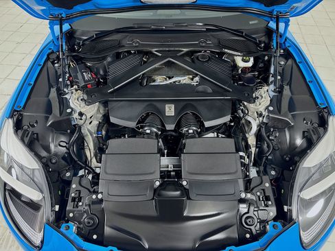 Used 2026 Aston Martin DB12 Coupe RWD image 25