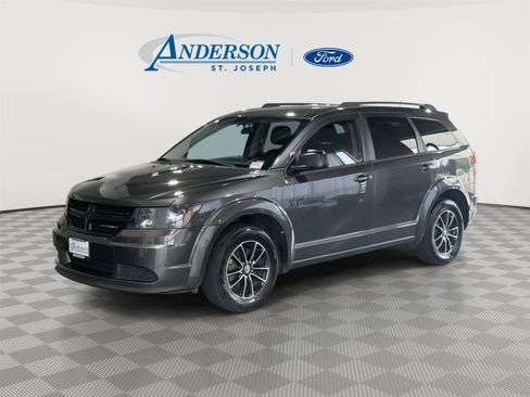 Used 2017 Dodge Journey SE w/ Flexible Seating Group FWD image 1