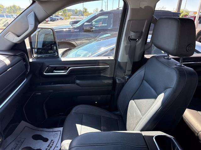 Used 2024 GMC Sierra 2500 SLT w/ SLT Premium Package AWD/4WD image 13