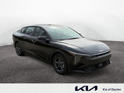 New 2026 Kia K4 LXS image 7