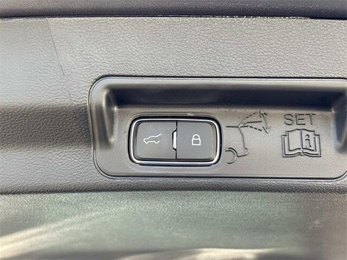 Certified 2025 Ford Explorer ST image 14