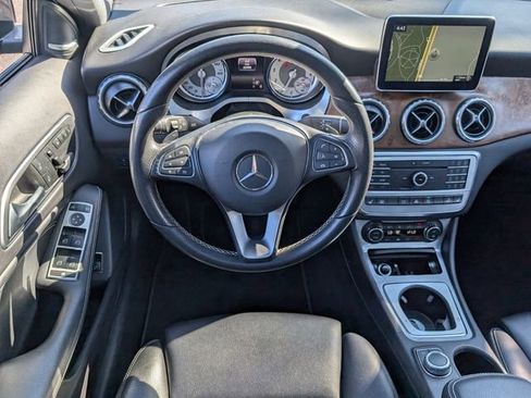 Used 2016 Mercedes-Benz GLA 250 4MATIC image 13