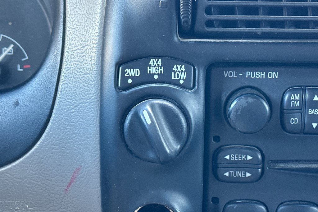 Used 1998 Ford Ranger Splash AWD/4WD image 25