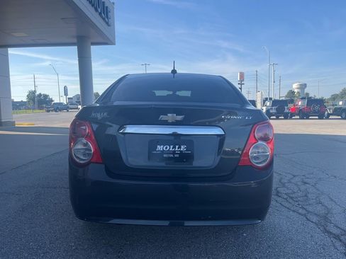 Used 2015 Chevrolet Sonic LT image 3