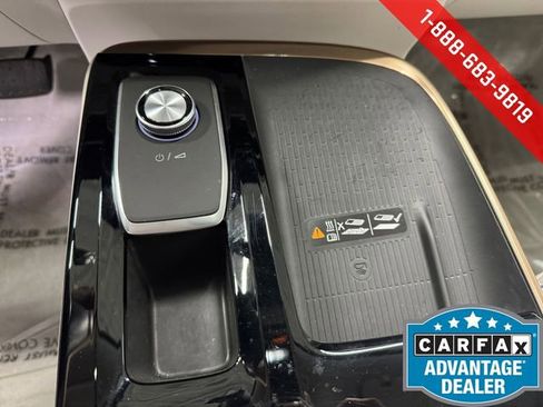 Used 2025 Buick Enclave Avenir w/ Super Cruise Package image 17